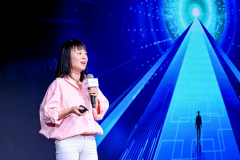 <b>语音输入“帮我对全文内容进行排</b>